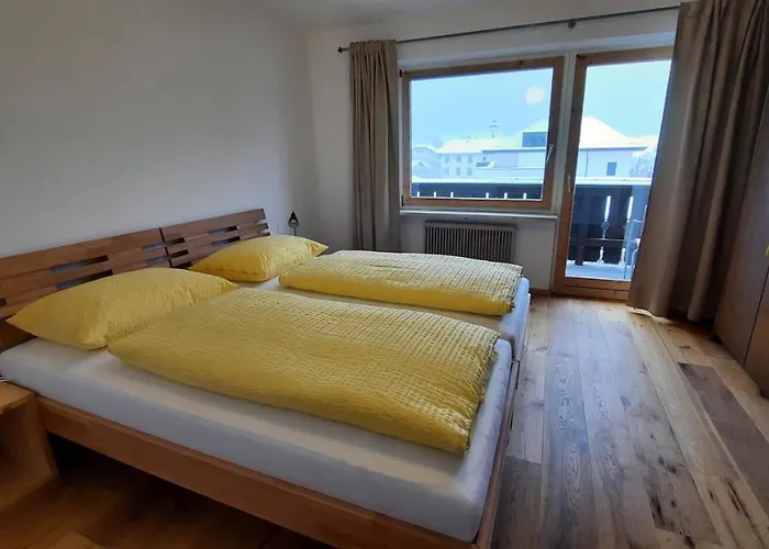 Kirchmair Apartmán *